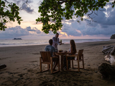 romantic time costa rica